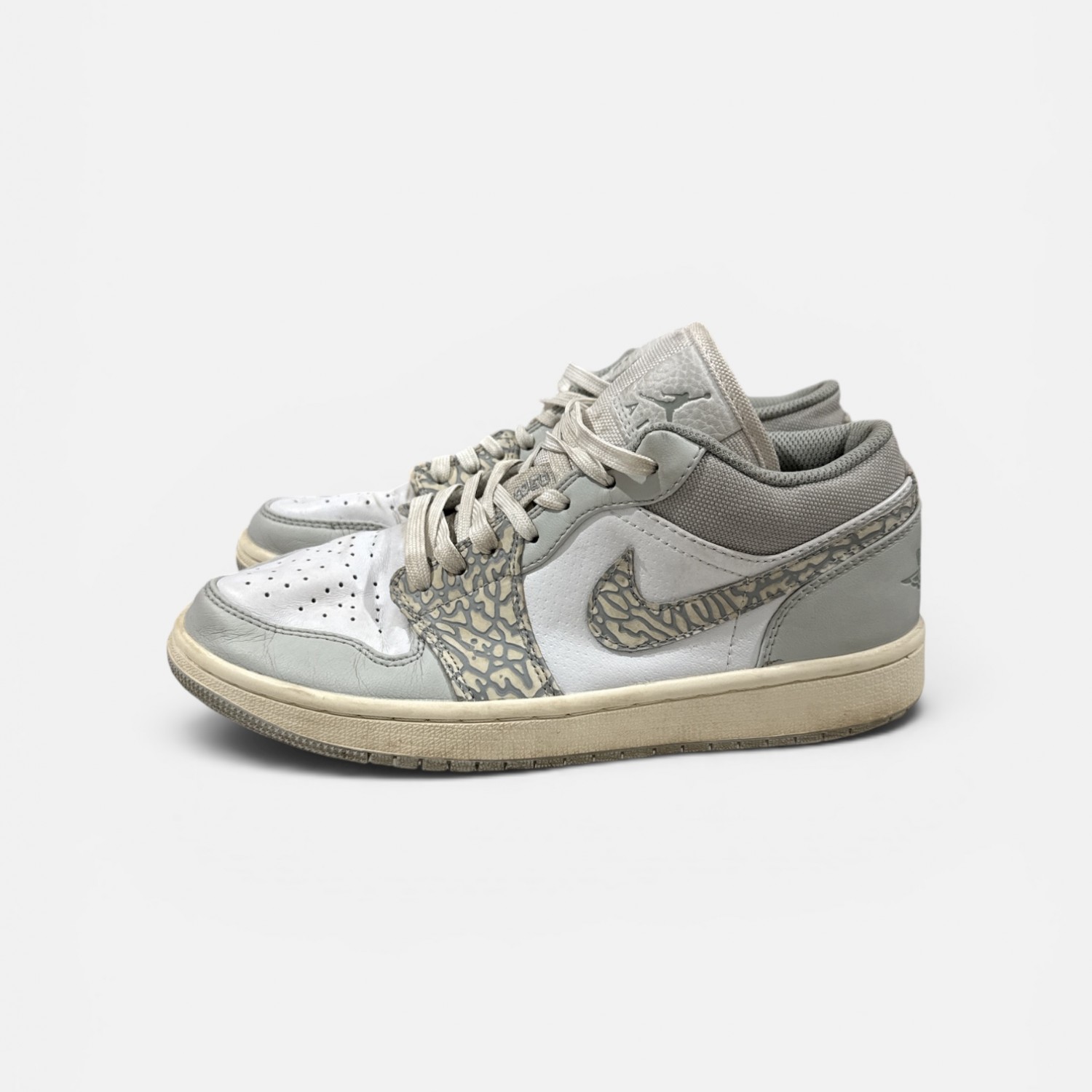 Air Jordan 1 Low SE “Elephant Print”